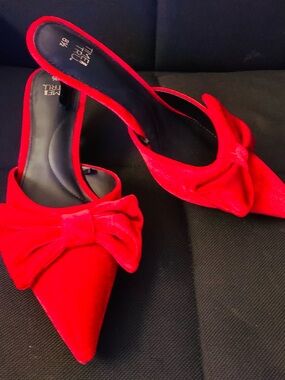Red Bow Pointed-Toe Mules - Women Shoes